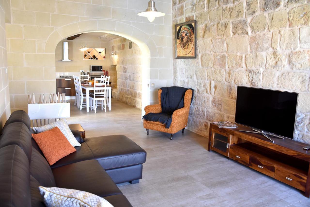 Four Winds Farmhouse Villa Birżebbuġa Esterno foto